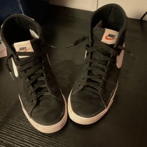 Black blazers